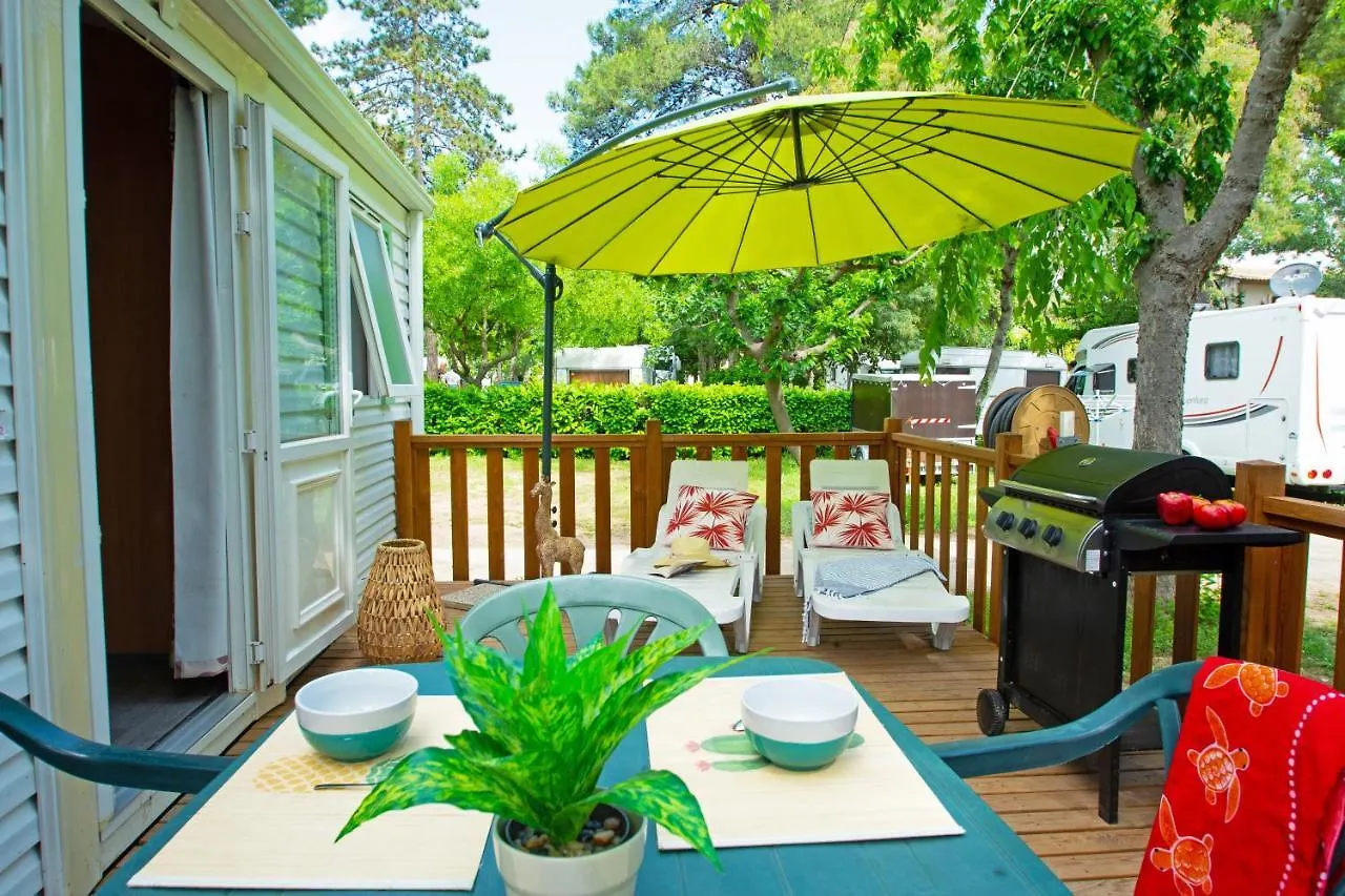 Camping Les Mimosas Hotel Pegomas Campsite