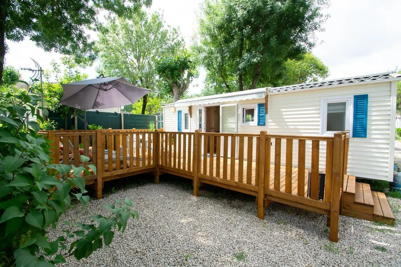 Hôtel Camping les Mimosas à Pégomas